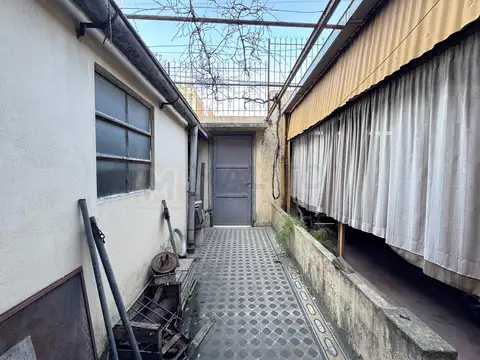 Depto Tipo Casa en Venta en Parque Avellaneda, USD 89.000