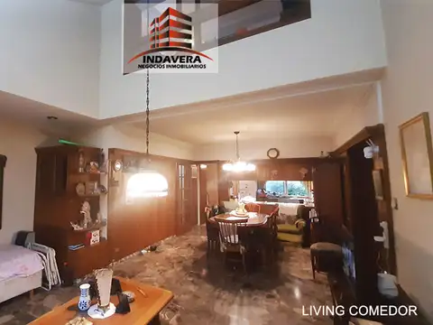 Casa 4 ambientes con 3 baños