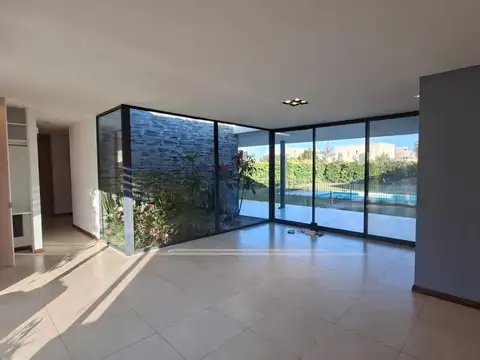 Libertad 100