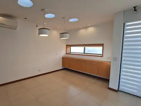 Casa en Alquiler 15 años