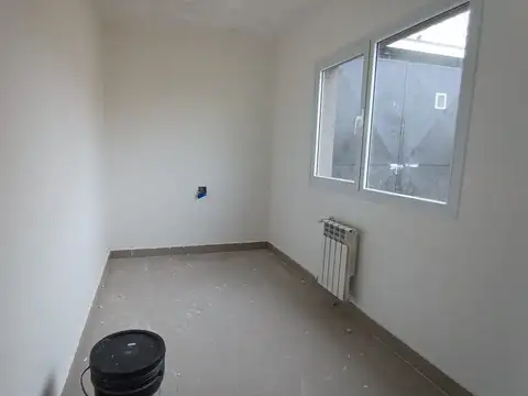 Casa en Alquiler con 1 cochera