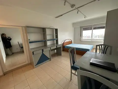 Avda. Del Libertador 700, Piso 10