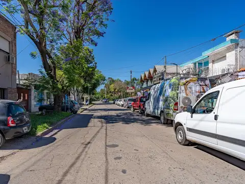 VENTA/PERMUTA - Local comercial - Centro, Funes