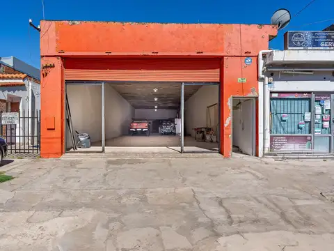 VENTA/PERMUTA - Local comercial - Centro, Funes