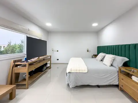 CASA EN VENTA 5 AMBIENTES EL PRINCIPADO