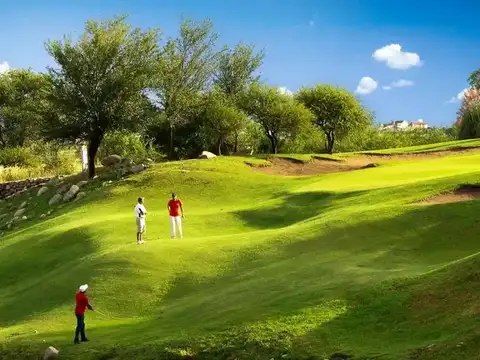 Terreno en Venta en Villa Giardino, USD 25.500