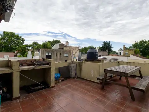 PH 3 AMBIENTES EN VENTA TEMPERLEY CON TERRAZA