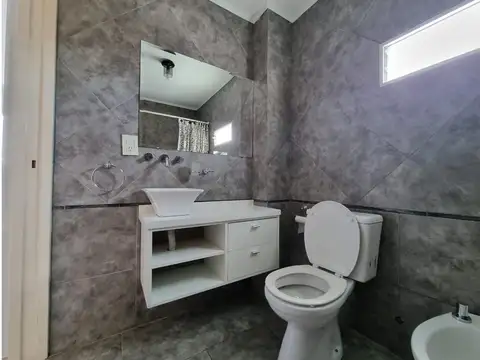 VENTA , EXCELENTE DEPARTAMENTO DOS AMBIENTES, CHILAVERT