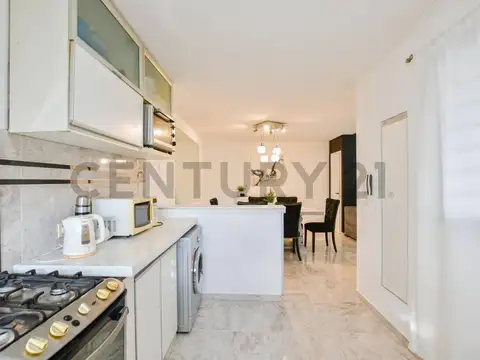 calle 35 entre Montevideo y 175 5200, Piso 0