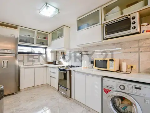 VENTA de PH en Berisso 2 dormitorios con terraza