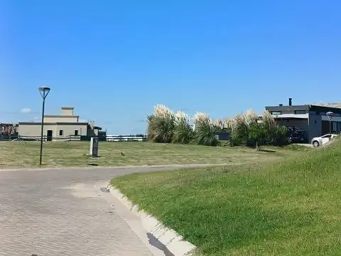 Terreno en Venta en Santa Clara Al Sur, USD 23.000