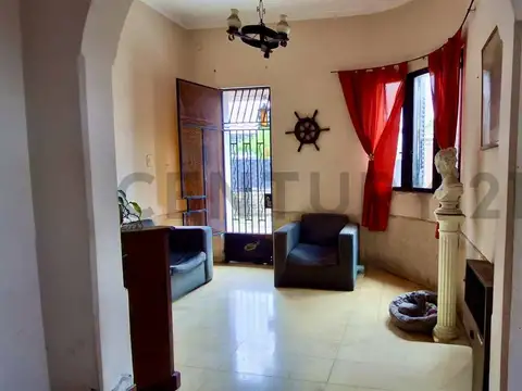 CASA en VENTA, Calle 10 y 163 Berisso
