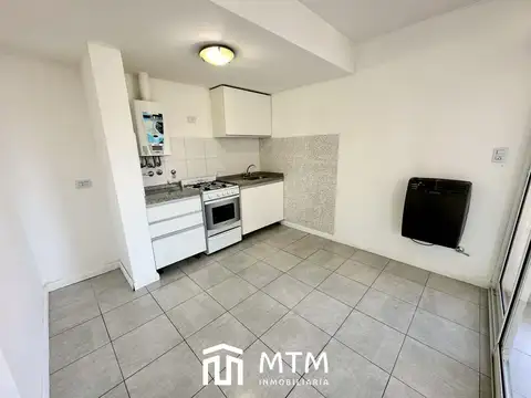 Departamento en Alquiler en Granadero Baigorria, $ 650.000