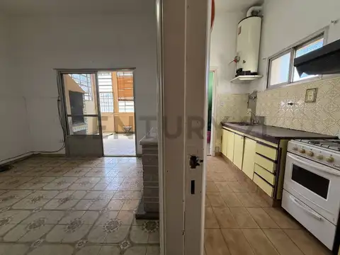 Depto Tipo Casa 4 ambientes con 1 baño