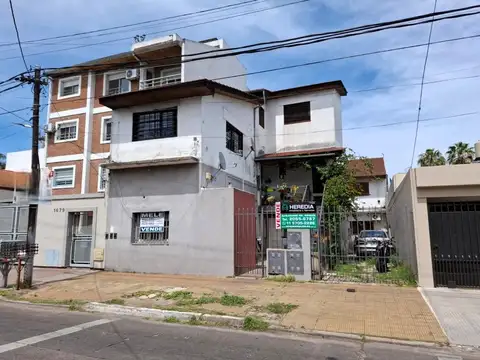 Depto Tipo Casa en Venta de 4 ambientes