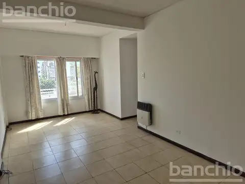 3 de Febrero  al 2400