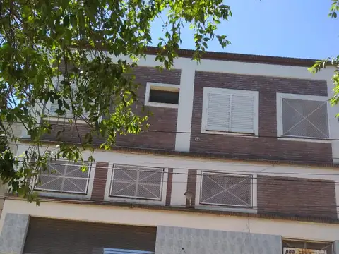 GalpÃ³n - Venta - Argentina, Lanús - GRAL MILLAN 3753