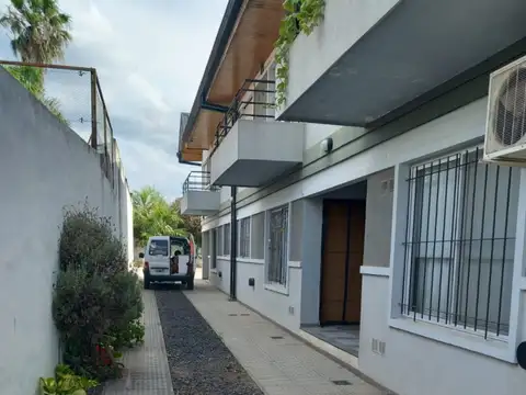 Suipacha 432 100