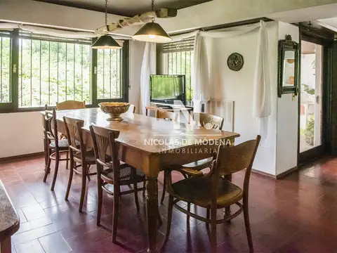 Casa 7 ambientes con 6 baños
