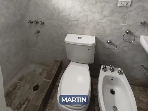 Departamento en Alquiler con 1 cocheras