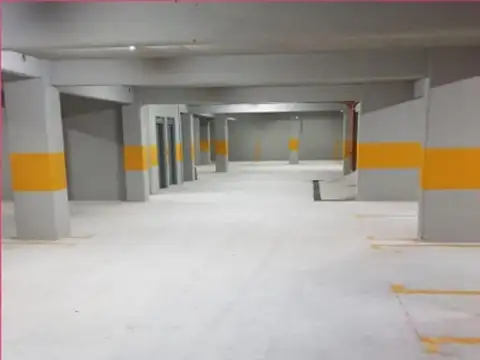  Cochera en Venta o Permuta- Ituzaingo