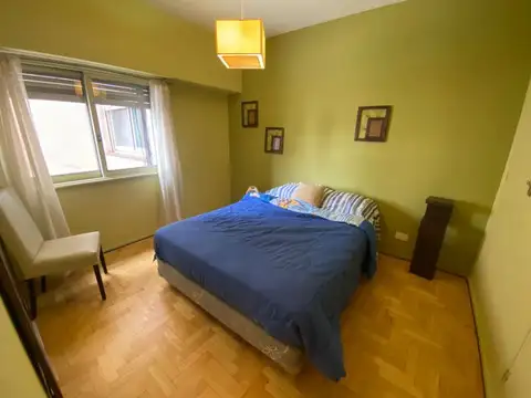 Silencioso , Luminoso y confortable 2 amb en Monroe al 3000, Belgrano. U$S 550 + Gastos. EXPENS...