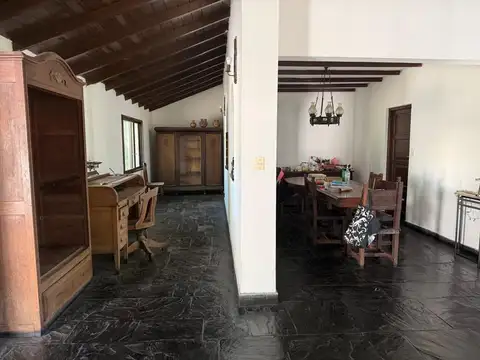 Venta Casa Quinta Don Torcuato GRAN TERRENO