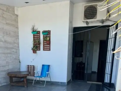 Depto Tipo Casa en Venta 36 años