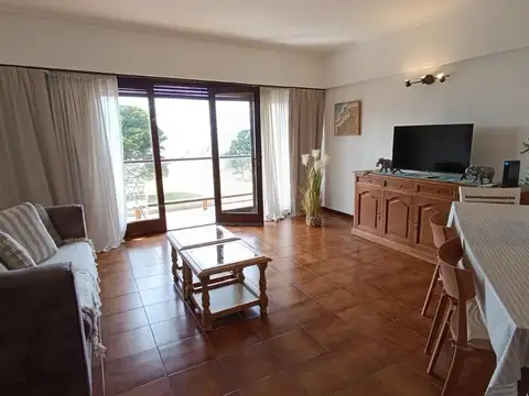 Alem 4400