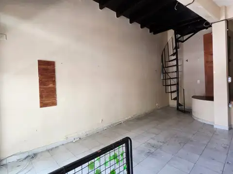 Local en Venta en Almagro, USD 110.000