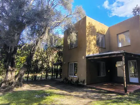 Casa en alquiler Funes