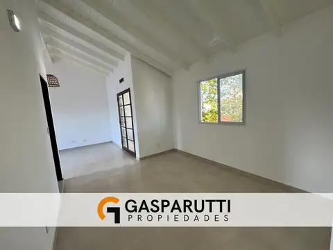 Depto Tipo Casa en Venta con 1 cocheras