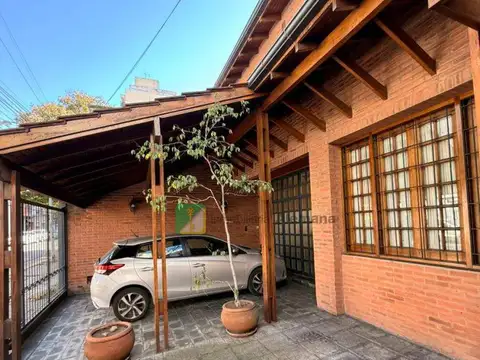C 43 SARMIENTO 1800