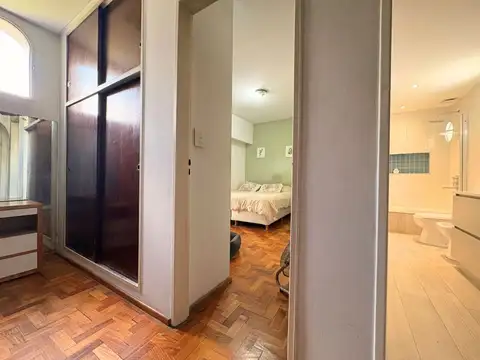 Depto Tipo Casa en Venta con 1 cocheras