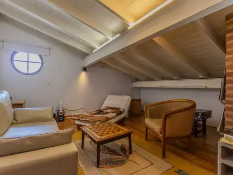 Depto Tipo Casa en Venta de 4 ambientes