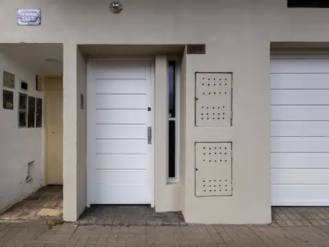 Depto Tipo Casa 4 ambientes con 3 baños