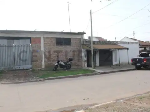 VENTA LOCAL DE PANADERIA CON CASA 4 AMB MERLO