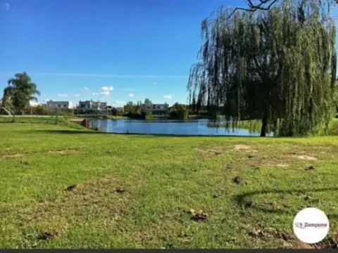 Terreno en Venta de 980,0 m2