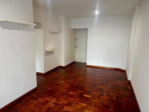 Avenida Olazábal 4800, Piso 1°