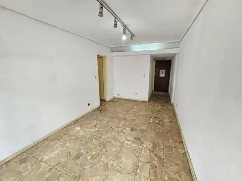 Departamento en Venta en Flores, USD 115.000