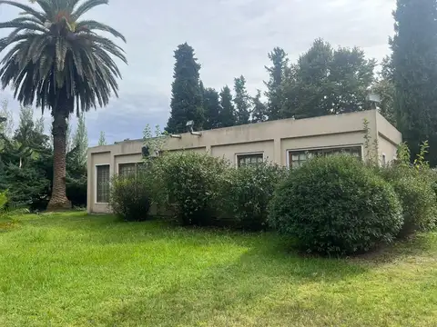 Casa en venta en villa elisa