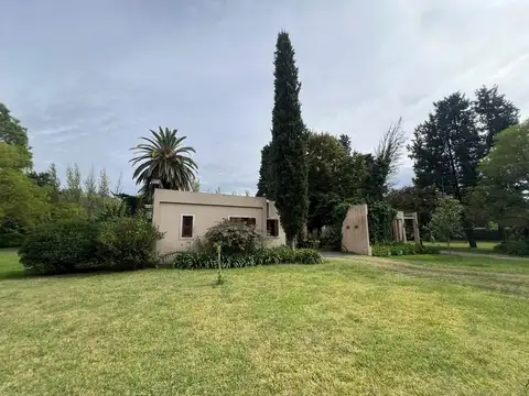 Casa en venta en villa elisa