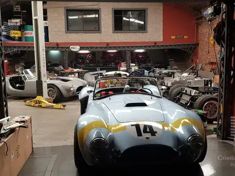 Venta / Alquiler - Galpón, Casa, Oficina, Terraza - Olivos, Vicente Lopez