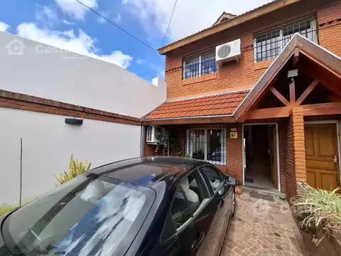 Estanislao del Campo al 800