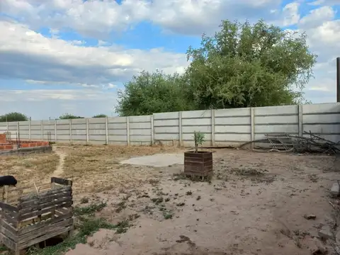 Venta de lote San Jose de Flores. Villa del Carmen