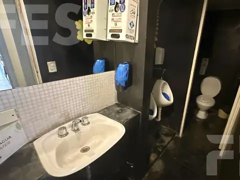 VENTA HOSTEL EDIFICIO 15 HAB COCINA TERRAZA PARRILLA SAN TELMO FINANCIA PERMUTA