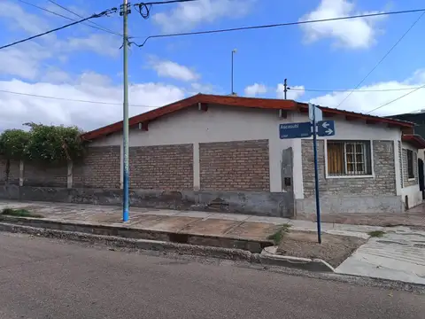 Casa en Venta en Godoy Cruz, USD 70.000