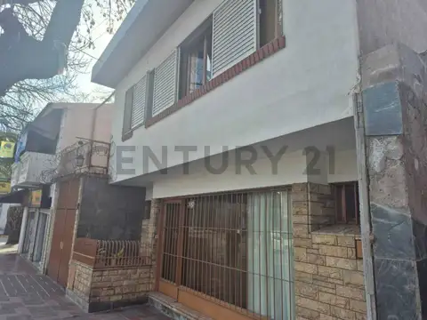 CASA EN VENTA EN CUARTA SECCIÓN