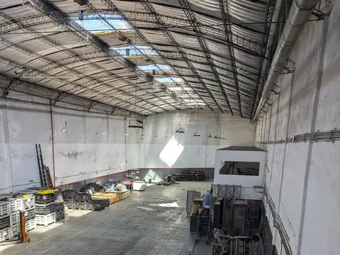 Galpon en Venta en Chacarita, USD 2.000.000