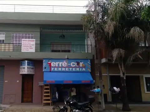 EXCELENTE DEPTO 4 AMB + LOCAL + GALPON - CASEROS